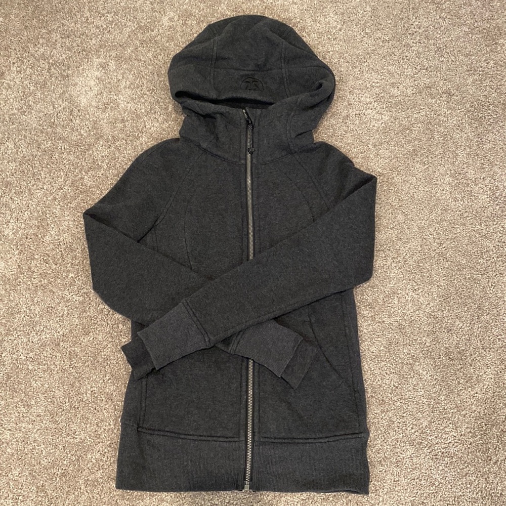 SPECIAL Lululemon Full Zip TRAVEL Scuba *Can Be Folded Into a Pillow* (Size: 2)